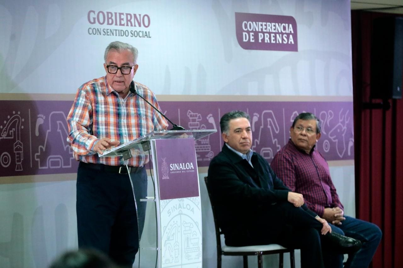 Rocha anuncia el inicio de la entrega de 105 mil toneladas de Fertilizante del B