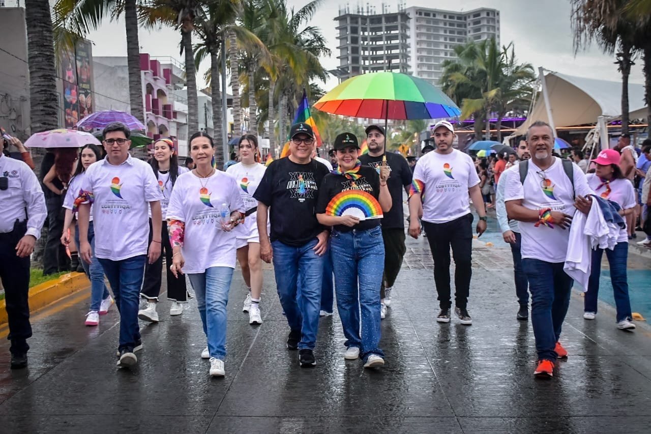 *¡Histórico! Alcalde Edgar González encabeza la 15 Marcha del Orgullo LGBTTTIQA+