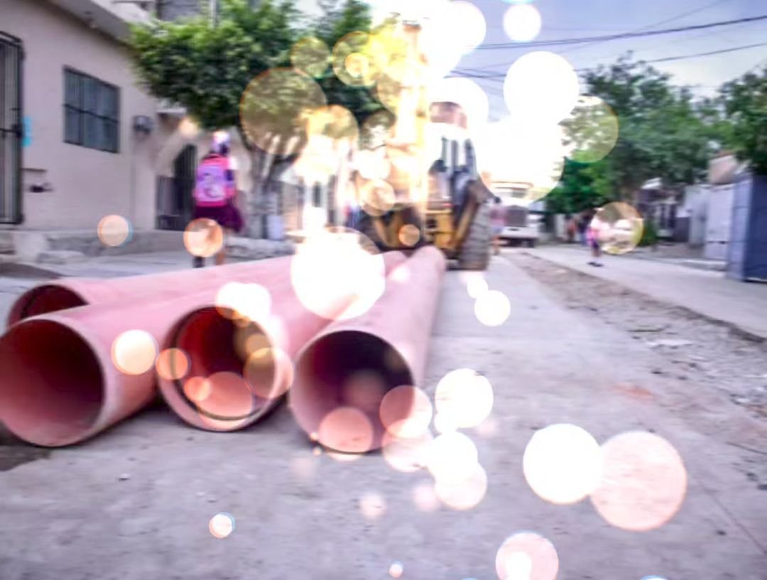 *Continúan trabajos de reposición del subcolector Francisco Solís.* _La obra beneficiará al sector de la colonia Shimizu… *Continúan trabajos de reposición del subcolector Francisco Solís.* _La obra beneficiará al sector de la colonia Shimizu…