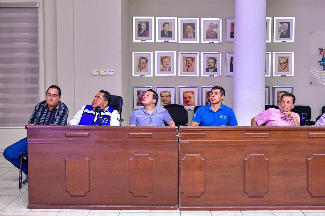 *La Junta Municipal de Catastro, llevó a cabo sesión y mesa de trabajo.*