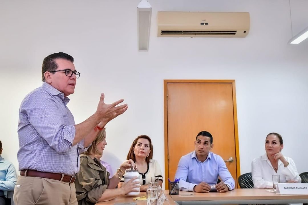 Photos from FG Noticias's post