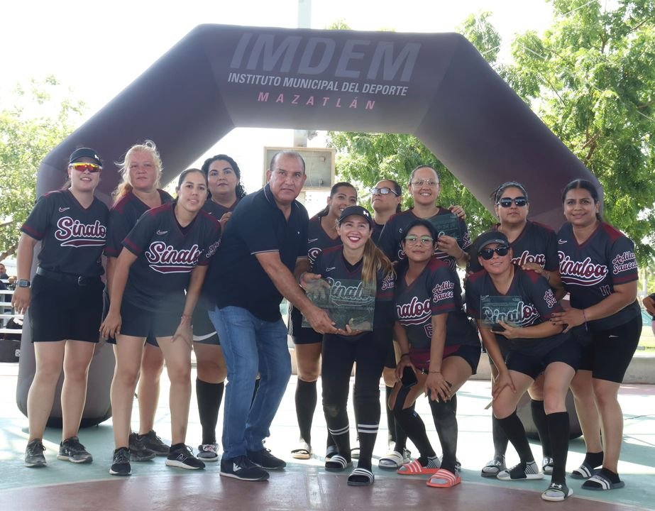 Cierra con broche de oro Nacional de Softbol Mazatlán 2024 Cierra con broche de oro Nacional de Softbol Mazatlán 2024