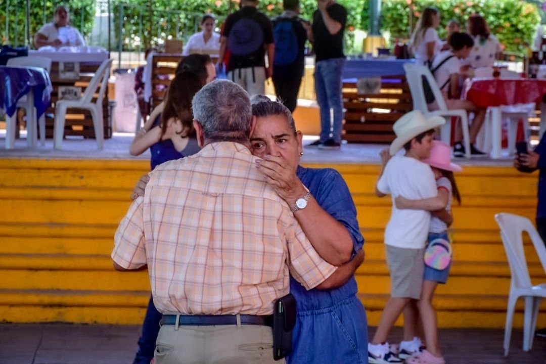 Photos from FG Noticias's post Photos from FG Noticias's post