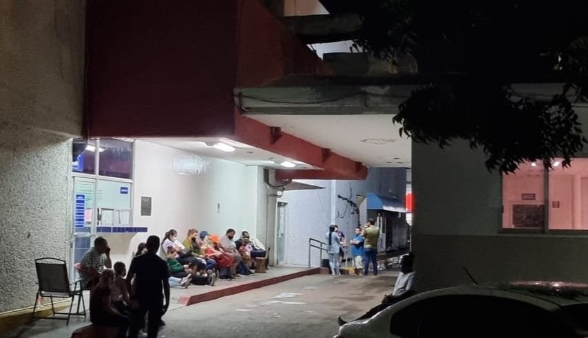 Muere en el hospital joven que había resultado con quemaduras durante un ataque a una boutique en la Lázaro Cárdenas Muere en el hospital joven que había resultado con quemaduras durante un ataque a una boutique en la Lázaro Cárdenas