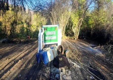 馃獤Ej茅rcito Mexicano, en coordinaci贸n con la Guardia Nacional al efectuar reconocimientos a pie y a motor a inmediaciones del Pobl… 馃獤Ej茅rcito Mexicano, en coordinaci贸n con la Guardia Nacional al efectuar reconocimientos a pie y a motor a inmediaciones del Pobl…