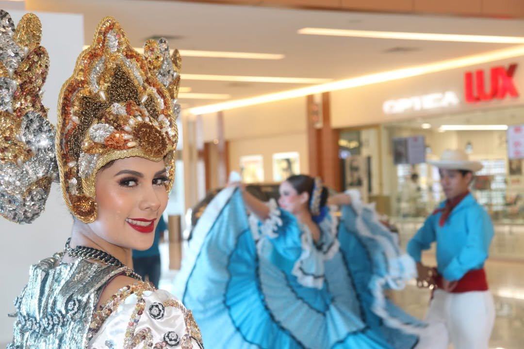 Inicia en Saltillo gira de promoción del Carnaval Internacional de Mazatlán Inicia en Saltillo gira de promoción del Carnaval Internacional de Mazatlán