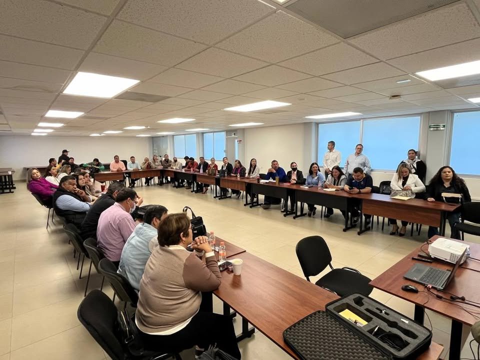 Photos from FG Noticias's post