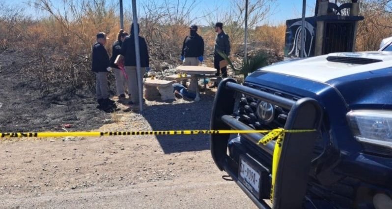 Hallan a hombre asesinado en capilla a la Santa Muerte, en Costa Rica, al sur de Culiacán Hallan a hombre asesinado en capilla a la Santa Muerte, en Costa Rica, al sur de Culiacán