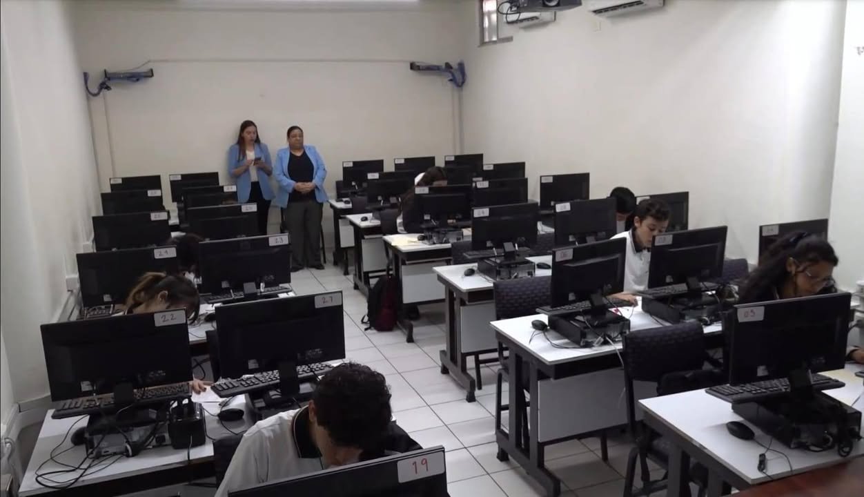 Photos from FG Noticias's post