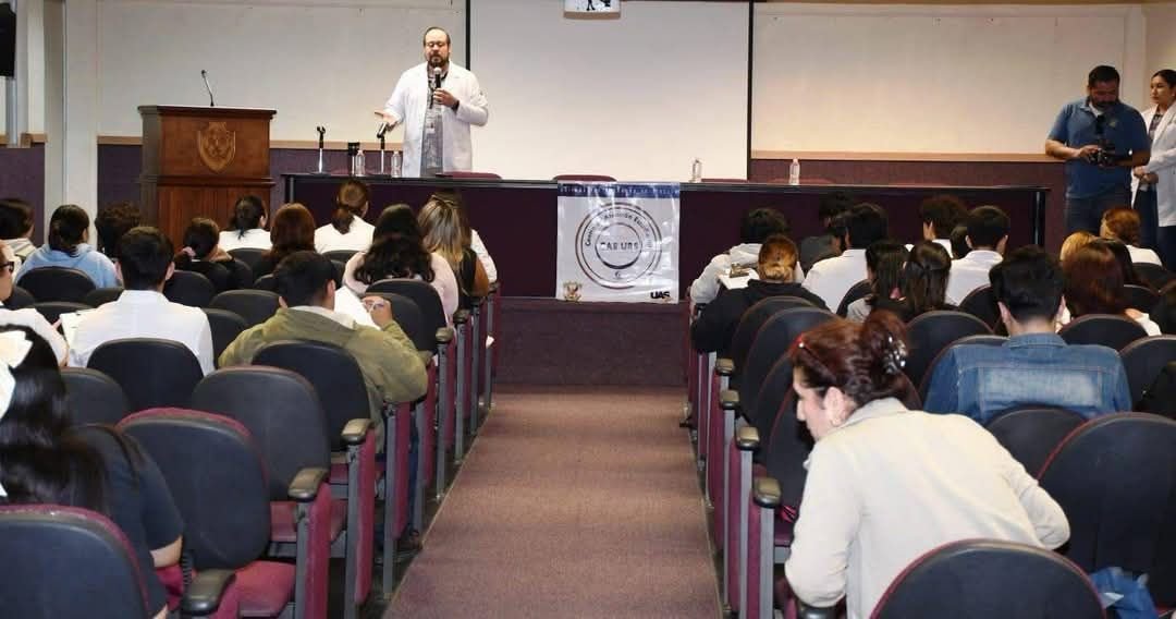 En charla para estudiantes el CAE genera conciencia sobre el daño que causan el tabaco y vapeadores En charla para estudiantes el CAE genera conciencia sobre el daño que causan el tabaco y vapeadores