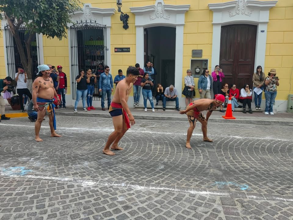Celebran el equinoccio de la primavera con juego del Ulama en Mazatlán Celebran el equinoccio de la primavera con juego del Ulama en Mazatlán