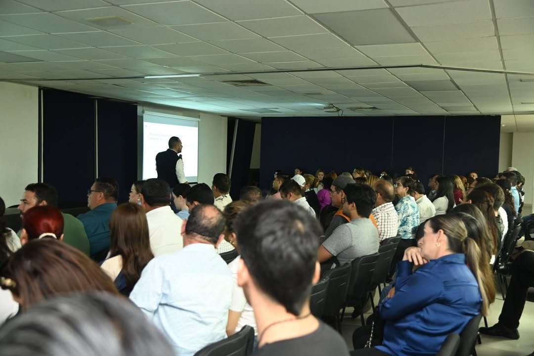 Photos from FG Noticias's post