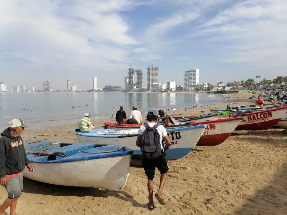 Pescadores de Playa Norte reportan bajas capturas