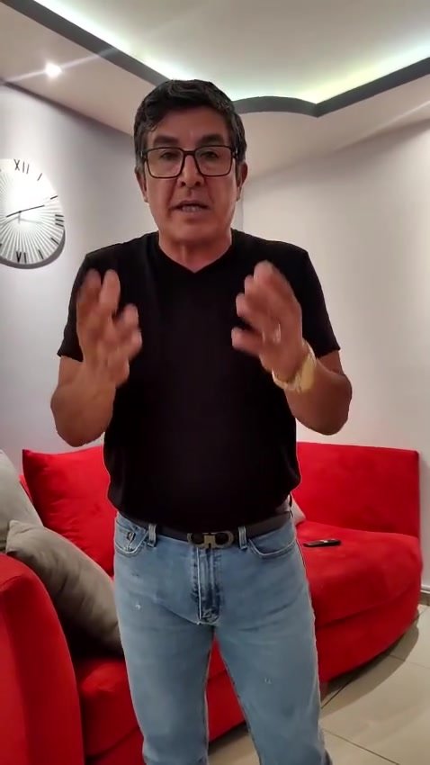 BERNARDINO CHÁVEZ, DIRECTOR DEL PERIÓDICO DE PRIMERA NOTICIAS, DENUNCIA ALLANAMIENTO DE ESTE MEDIO POR AUTORIDADES DEL GOBIERNO … BERNARDINO CHÁVEZ, DIRECTOR DEL PERIÓDICO DE PRIMERA NOTICIAS, DENUNCIA ALLANAMIENTO DE ESTE MEDIO POR AUTORIDADES DEL GOBIERNO …