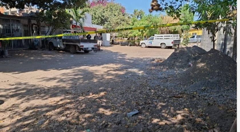 Ejecutan a balazos a “El Negro” en abarrote del sur de Culiacán