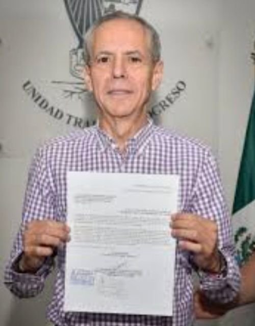 ACLARA GERARDO VARGAS QUE NO LE QUITARON VISA Y PASAPORTE