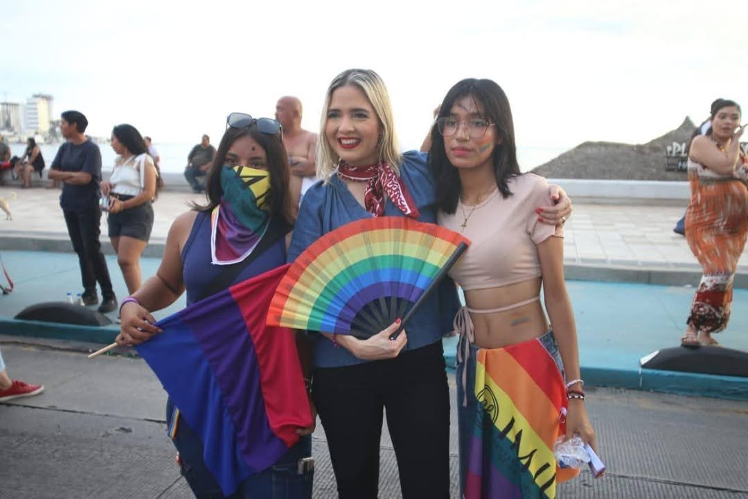 Photos from FG Noticias's post