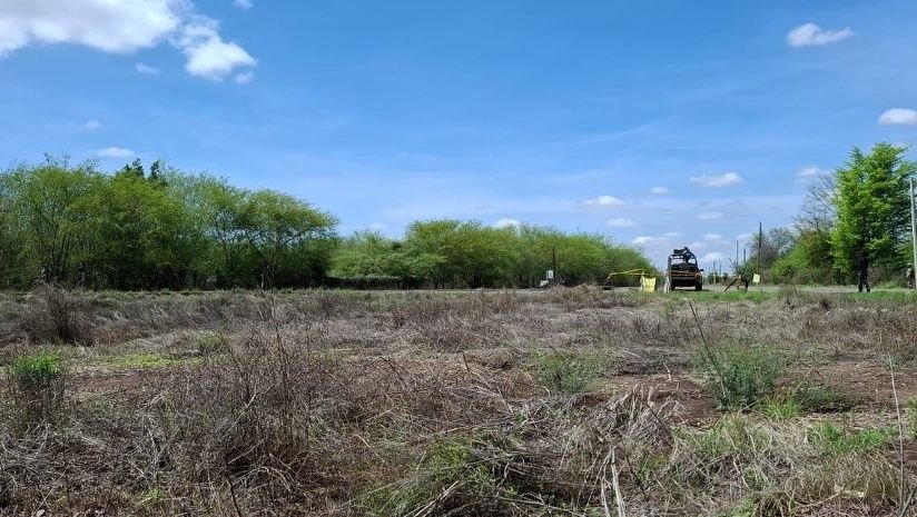 Ejecutado a balazos, hallan a un joven en la carretera Culiacán-Tepuche