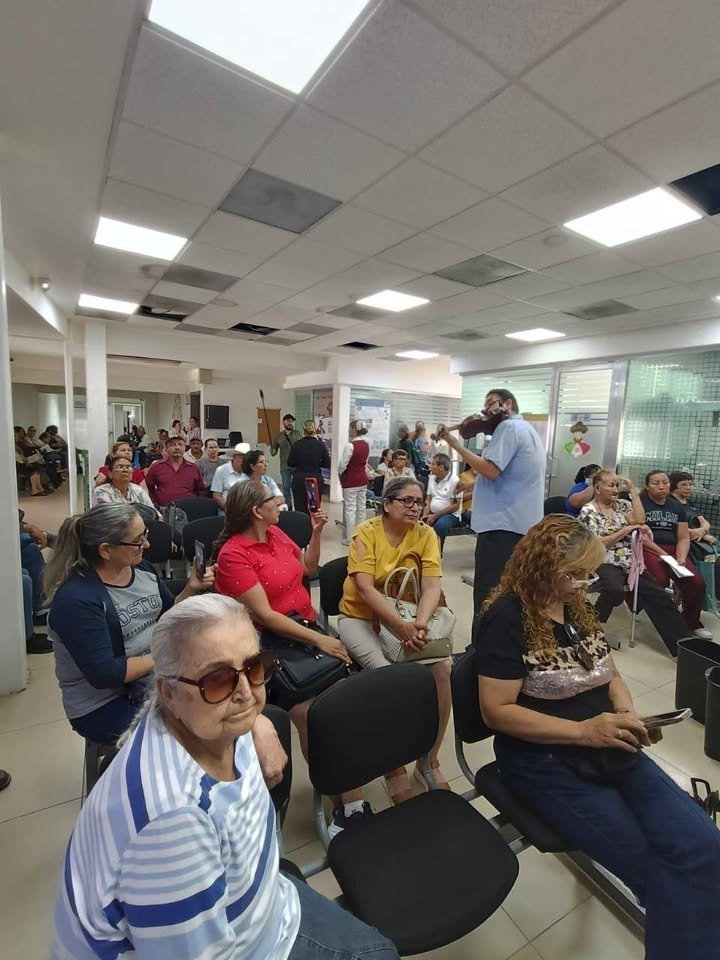 Photos from FG Noticias's post