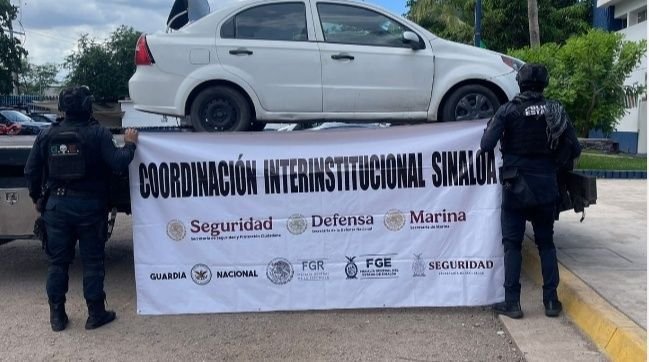 Hallan abandonado un Aveo en La Conquista, Culiacán; tenía una bolsita con 500 pastillas de fentanilo