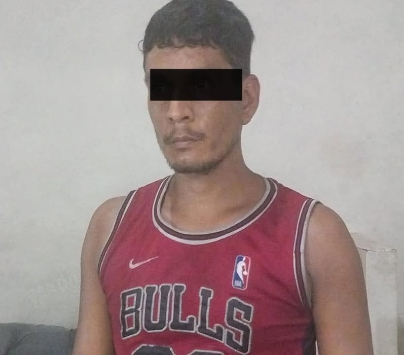 SUJET0 ES SORPRENDID0 CUANDO INTENTABA HUIR CON DINER0 DE UN BAR EN LA BENITO JUÁREZ SUJET0 ES SORPRENDID0 CUANDO INTENTABA HUIR CON DINER0 DE UN BAR EN LA BENITO JUÁREZ