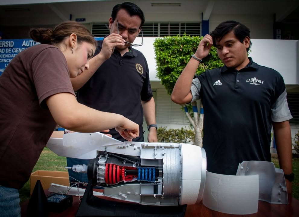 Photos from FG Noticias's post