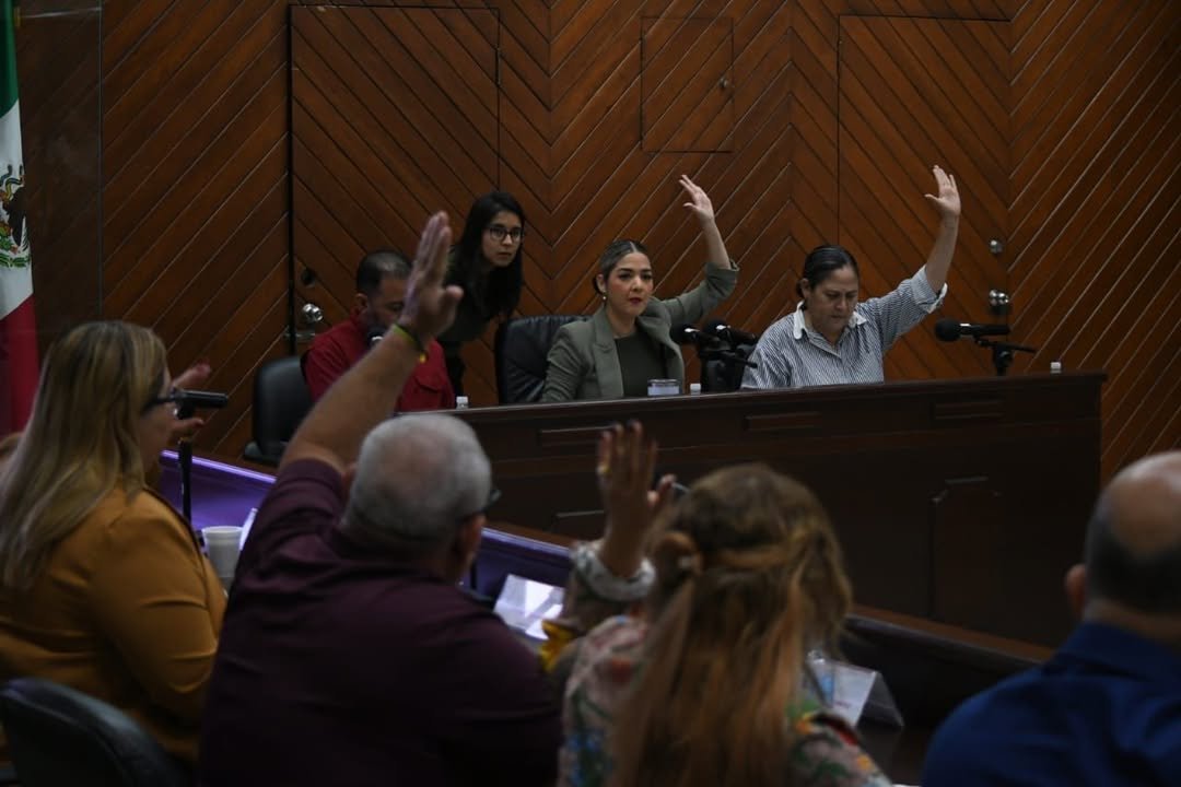 Aprueba Cabildo la eliminación de organismos de transparencia en Mazatlán
