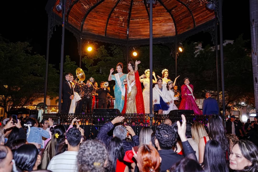 Photos from FG Noticias's post