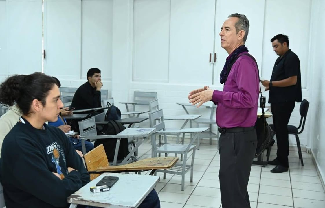 Photos from FG Noticias's post Photos from FG Noticias's post