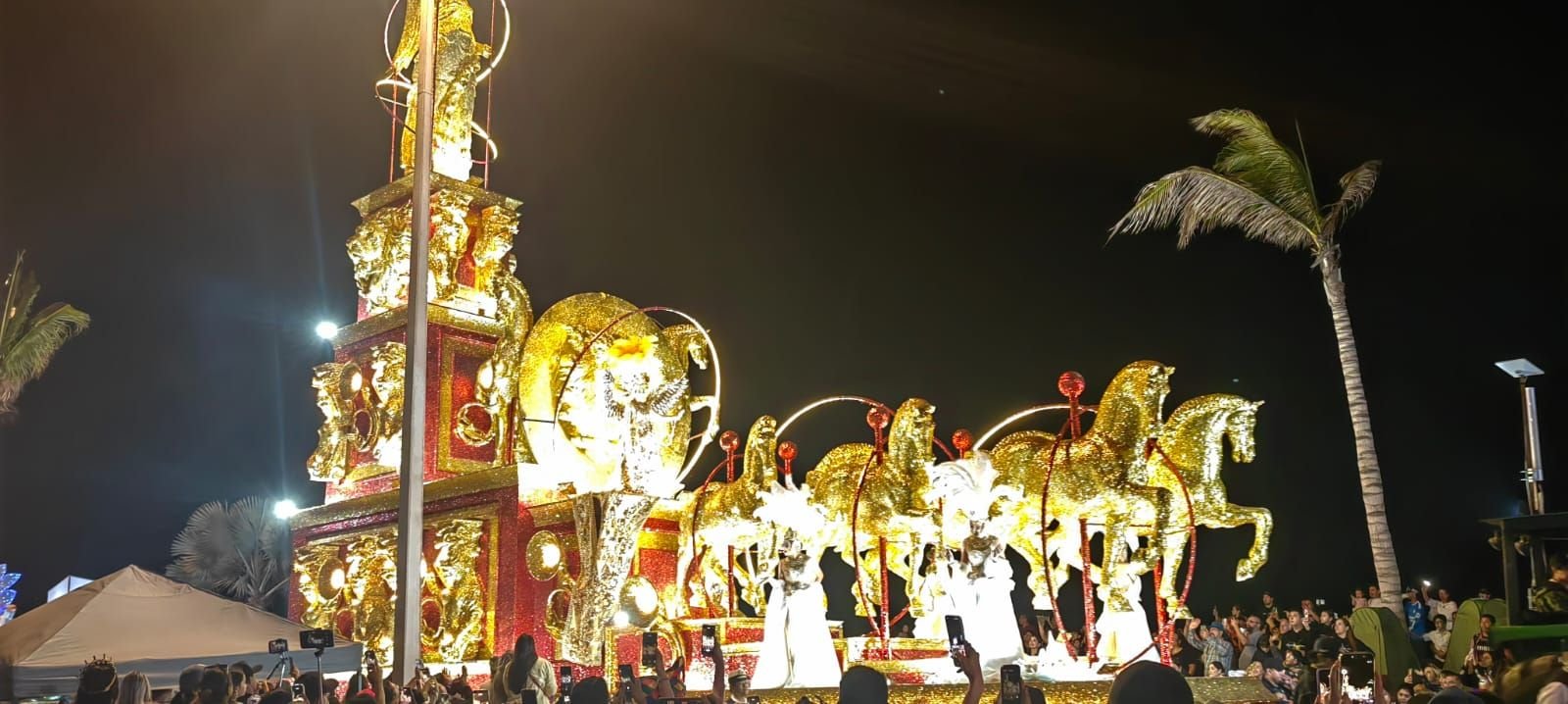 Carnavales de Sinaloa generan más de mil 339 millones de pesos y atraen a 866 mil asistentes