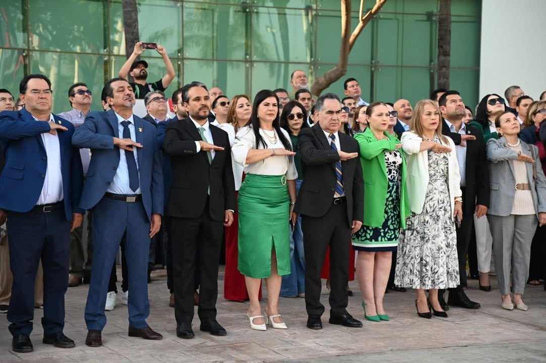 Photos from FG Noticias's post Photos from FG Noticias's post