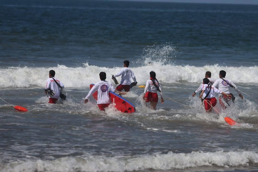 Photos from FG Noticias's post