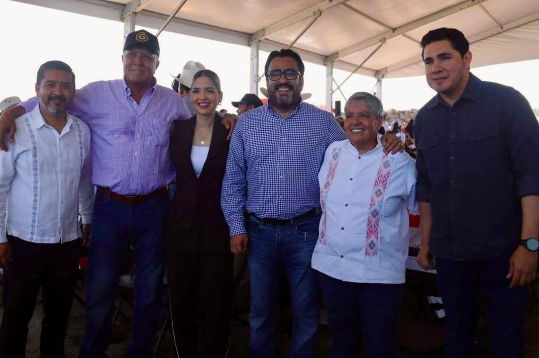 Photos from FG Noticias's post