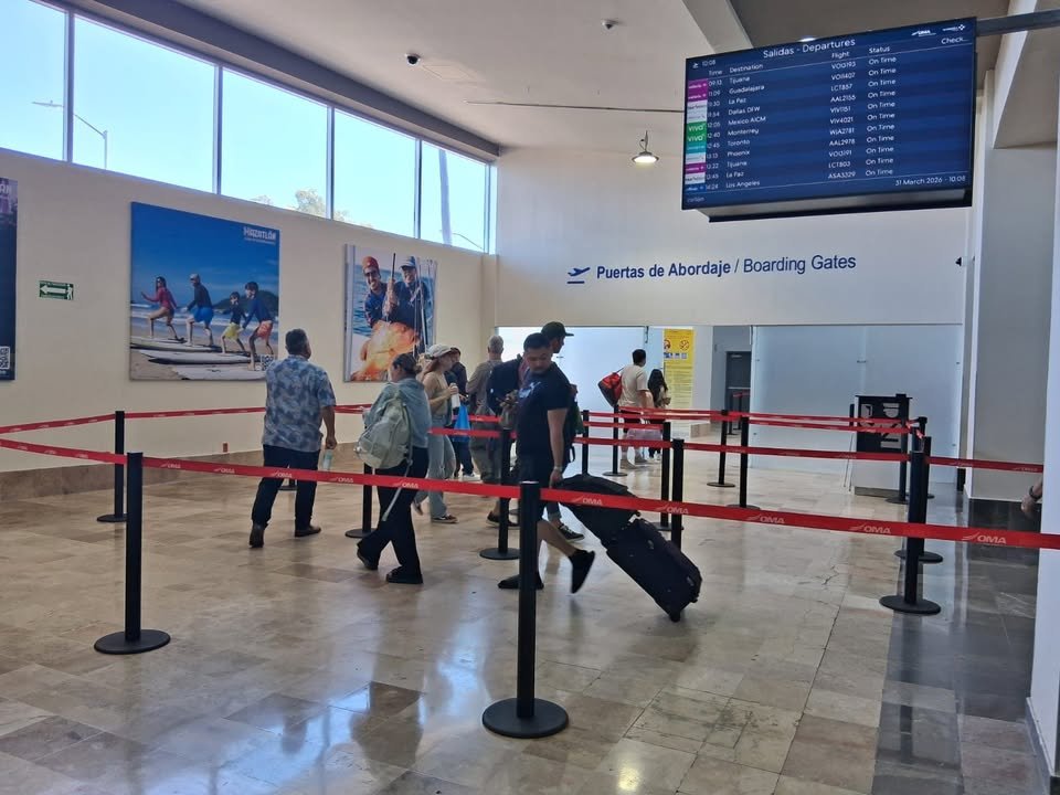 Movimiento aéreo en Mazatlán continúa a la baja, marzo registra una caída de casi el 15%